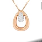 Colar em Ouro Rosa com Pendente Triângulo e 0,09 ct de Diamantes