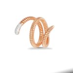 Anel em Ouro Rosa e Branco 18K com 0,13 ct de Diamantes