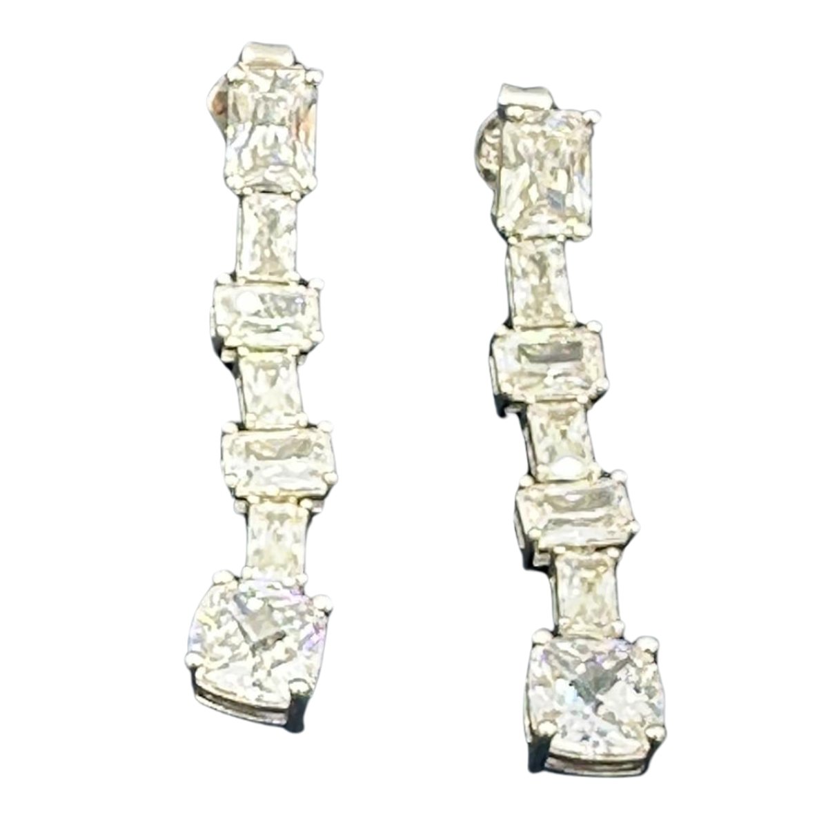 public-662 Brincos em Prata 925 com Zircônias Brancas – 4 cm | 7,9 g - Image 1